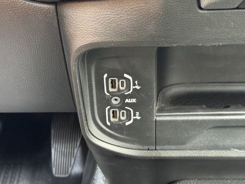 Used 2022 RAM 3500 Tradesman image 26