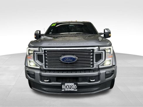 Used 2021 Ford F450 Platinum w/ FX4 Off-Road Package image 2