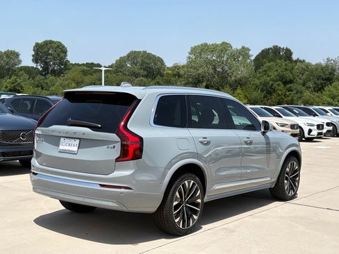 New 2026 Volvo XC90 B6 Ultra image 4