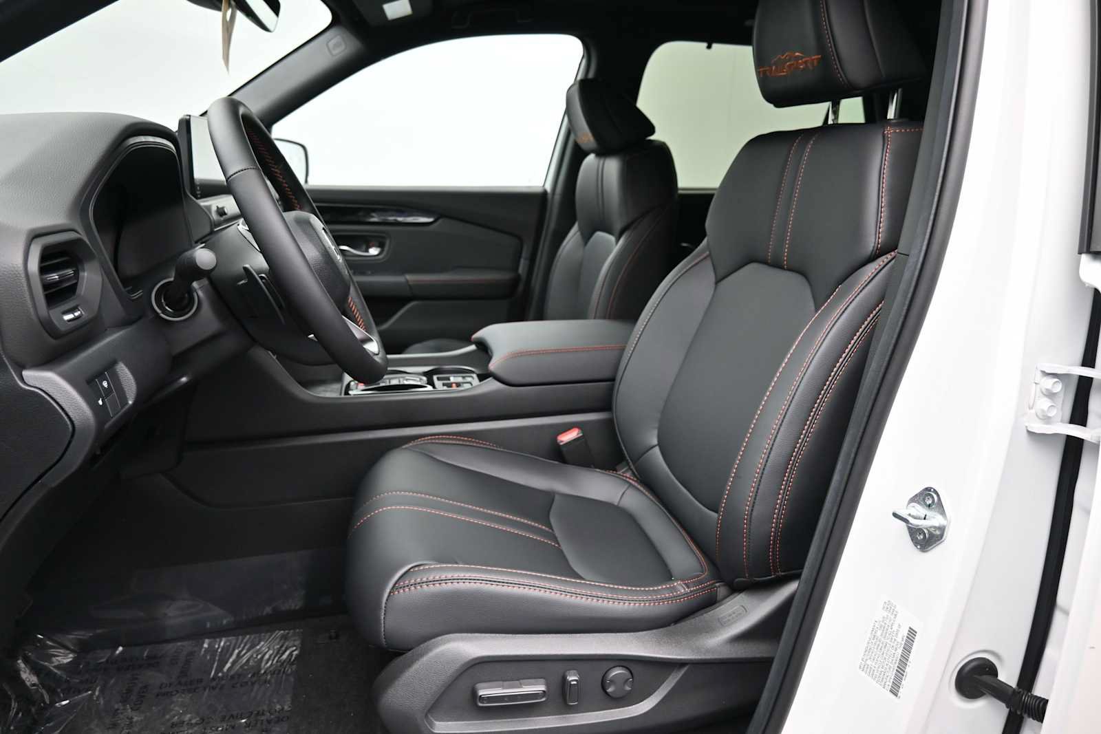 New 2026 Honda Pilot TrailSport image 12
