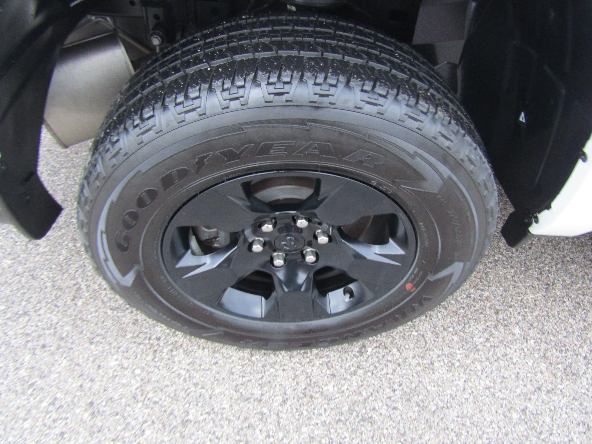 Used 2025 RAM 1500 Tradesman w/ Night Edition AWD/4WD image 11