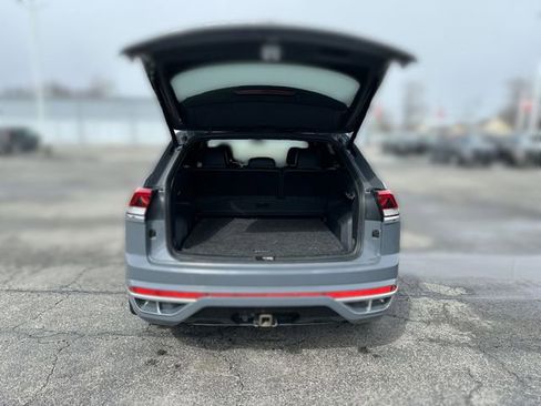 Used 2021 Volkswagen Atlas Cross Sport SEL Premium R-Line image 23