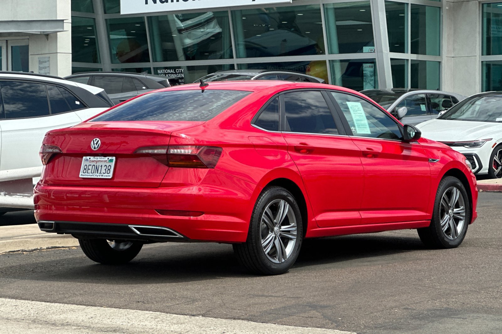 Used 2019 Volkswagen Jetta R-Line FWD image 4