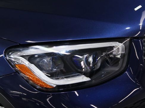 Certified 2022 Mercedes-Benz GLC 300 4MATIC image 11