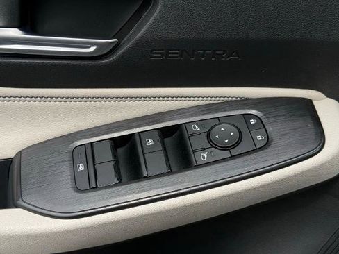 New 2026 Nissan Sentra SL w/ Floor Mat Package FWD image 21