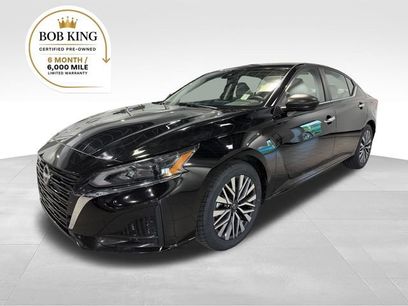 Used 2025 Nissan Altima 2.5 SV