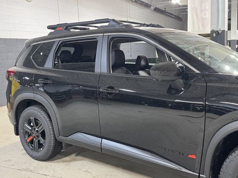 New 2026 Nissan Rogue SV AWD/4WD image 5