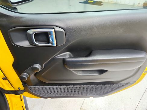 Used 2021 Jeep Wrangler Unlimited Sport image 35