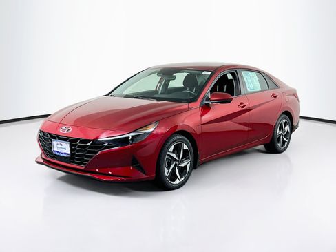 Used 2023 Hyundai Elantra SEL w/ Convenience Package FWD image 1