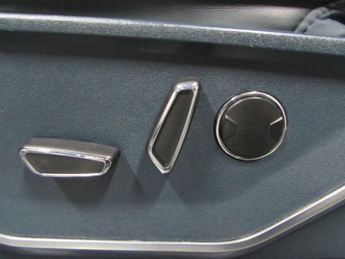 Used 2023 Ford F150 Limited AWD/4WD image 21