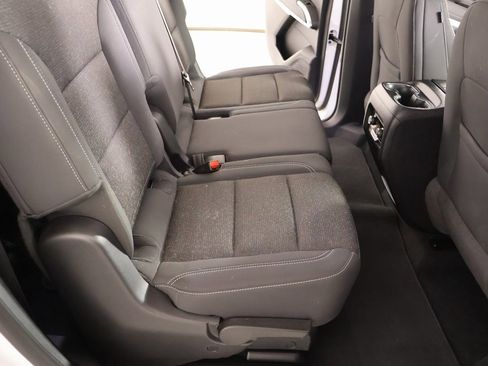 Used 2024 Chevrolet Traverse LS image 15