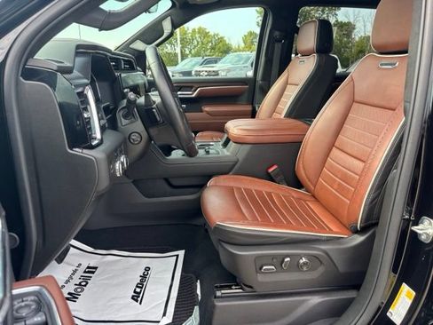Certified 2025 GMC Sierra 1500 Denali Ultimate AWD/4WD image 18