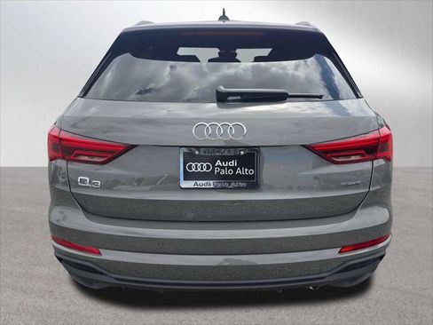 New 2025 Audi Q3 2.0T Premium image 4