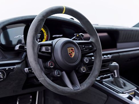 Used 2024 Porsche 911 GT3 RS w/ Weissach Package RWD image 45