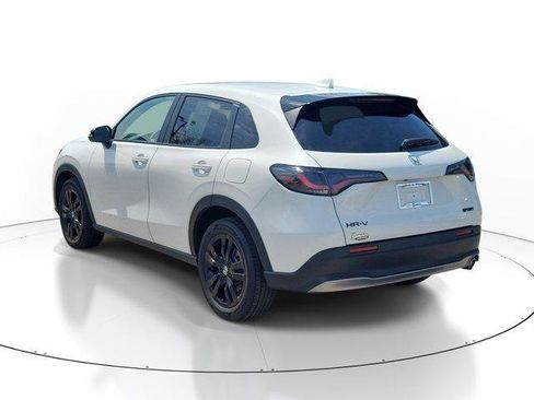 Used 2026 Honda HR-V Sport image 3