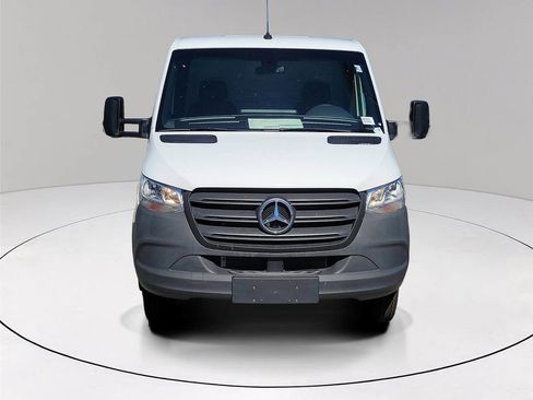New 2024 Mercedes-Benz Sprinter 4500 image 2