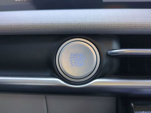 Certified 2025 Hyundai Tucson SEL image 38