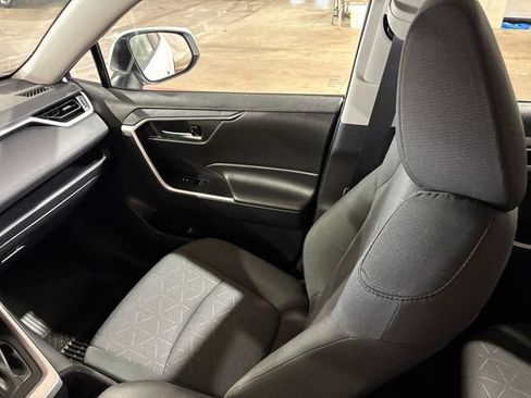 Certified 2024 Toyota RAV4 XLE w/ Convenience Package AWD/4WD image 25