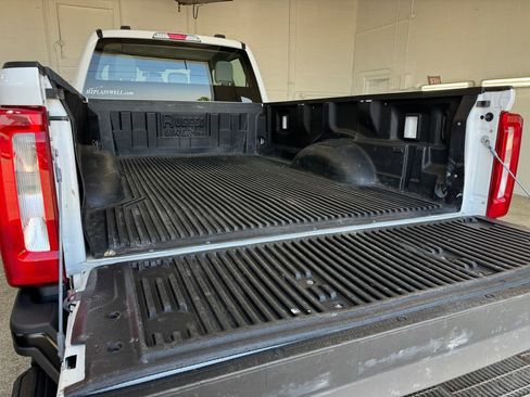 Used 2023 Ford F250 XL AWD/4WD image 23