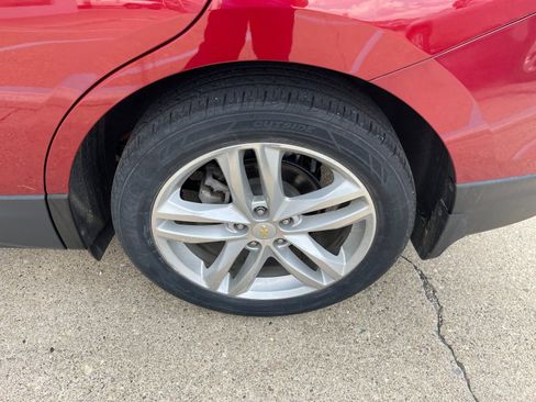 Used 2019 Chevrolet Equinox Premier image 8