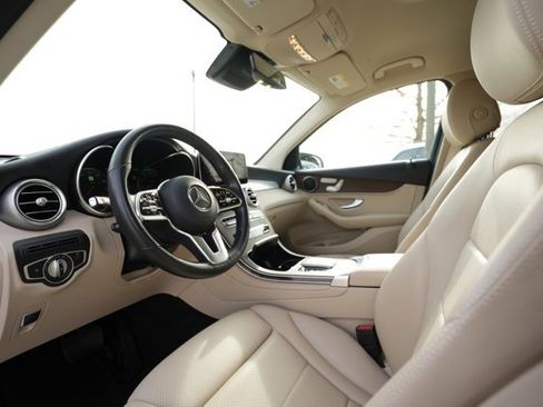 Certified 2022 Mercedes-Benz GLC 300 GLC 300 w/ Multimedia Package Lite image 37