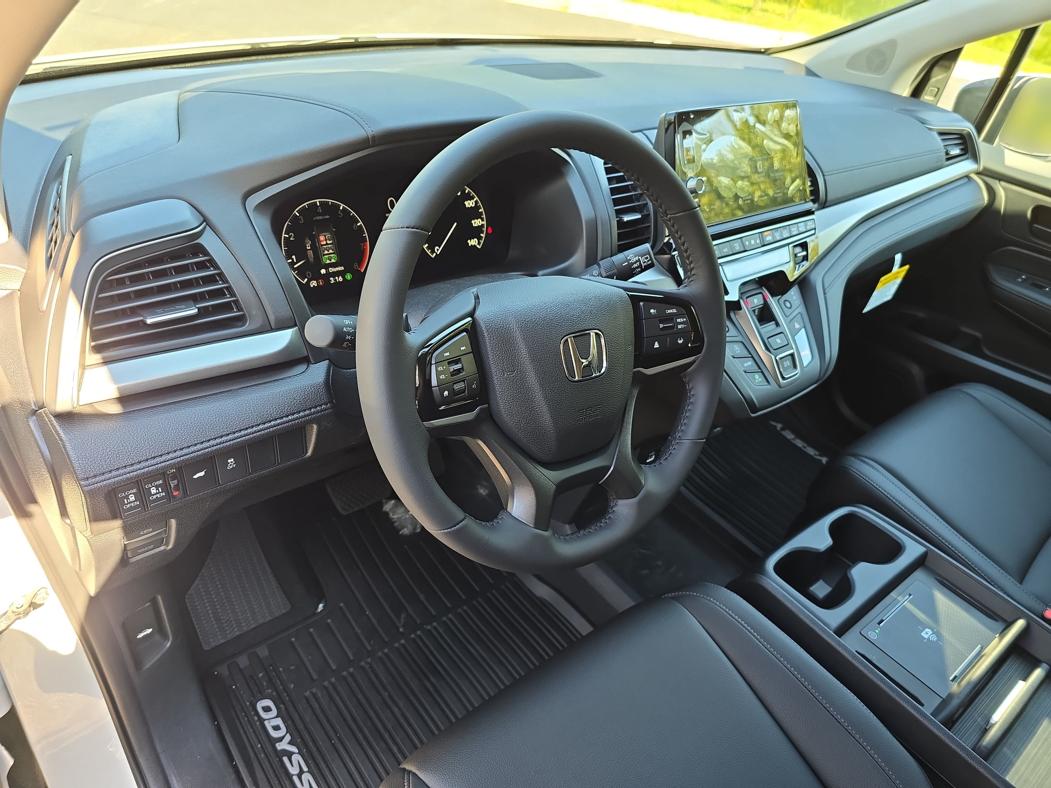 New 2027 Honda Odyssey EX-L image 17