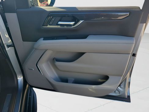 New 2026 GMC Yukon XL Elevation image 46