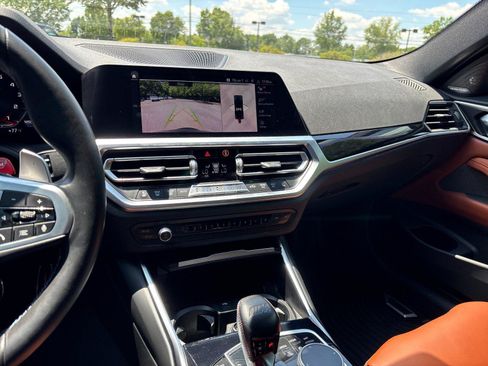 Used 2021 BMW M4 Competition w/ Executive Package RWD image 29