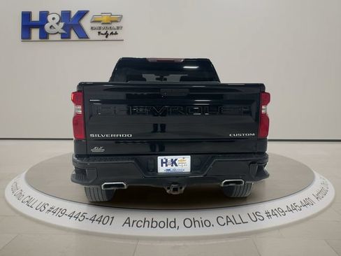 Used 2021 Chevrolet Silverado 1500 Custom AWD/4WD image 5