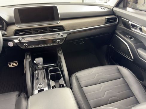 Used 2022 Kia Telluride SX w/ SX Prestige Package image 28