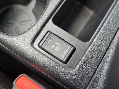 Used 2022 Nissan Rogue Sport SV image 23