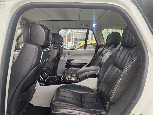 Used 2015 Land Rover Range Rover Autobiography AWD/4WD image 10