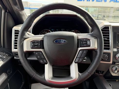 Used 2015 Ford F150 Platinum w/ Equipment Group 701A Luxury AWD/4WD image 24