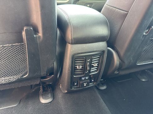 Used 2020 Dodge Durango R/T w/ Technology Group image 24