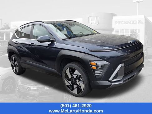 Used 2024 Hyundai Kona Limited AWD/4WD image 3