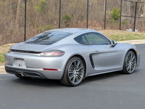 Certified 2024 Porsche 718 Cayman RWD image 27