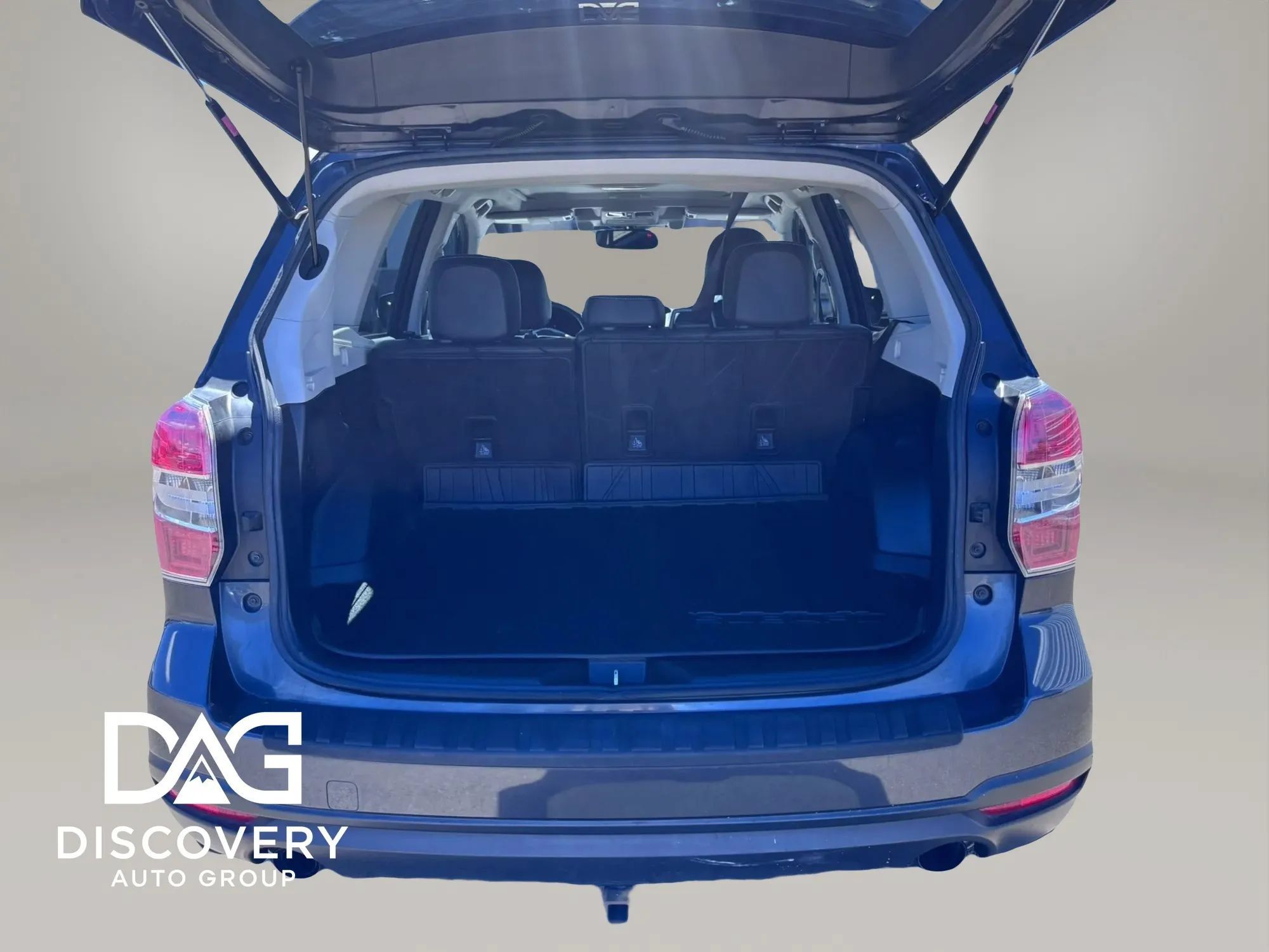 Used 2015 Subaru Forester 2.0XT Touring w/ Eyesight & Navigation System AWD/4WD image 8