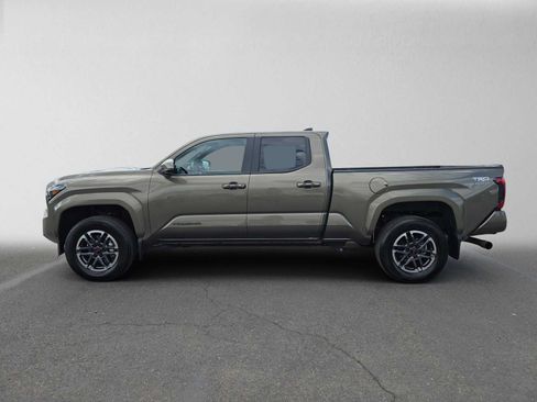 Certified 2025 Toyota Tacoma TRD Sport AWD/4WD image 7