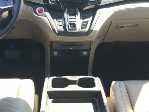 Used 2019 Honda Odyssey EX-L image 15