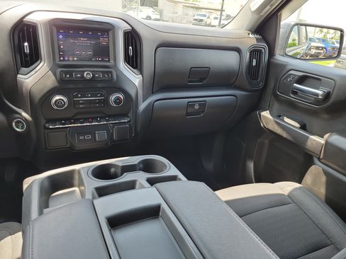 Used 2023 Chevrolet Silverado 1500 Custom RWD image 16