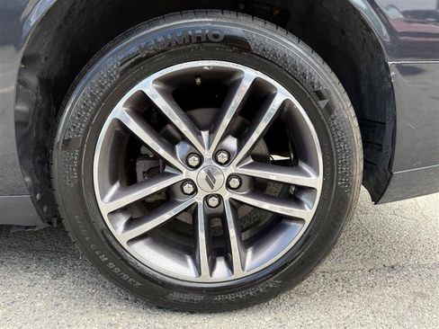 Used 2019 Dodge Challenger SXT AWD/4WD image 13