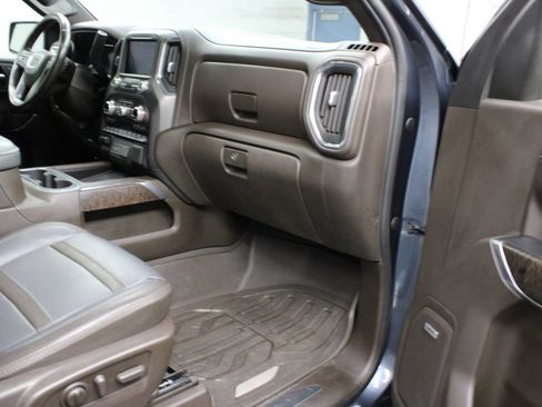 Used 2019 GMC Sierra 1500 Denali w/ Denali Ultimate Package AWD/4WD image 44