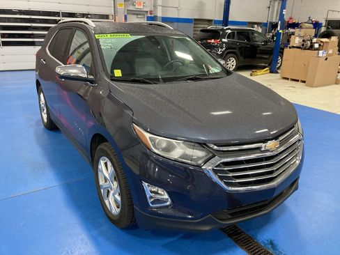 Used 2018 Chevrolet Equinox Premier w/ Infotainment II Package AWD/4WD image 1
