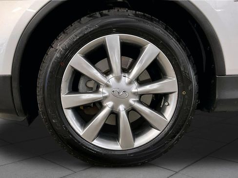 Used 2017 INFINITI QX50 AWD w/ Premium Plus Package image 11