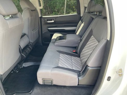 Used 2019 Toyota Tundra SR5 RWD image 15