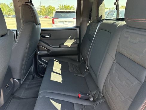 Used 2024 Nissan Frontier PRO-4X w/ Off-Road Protection Package AWD/4WD image 6
