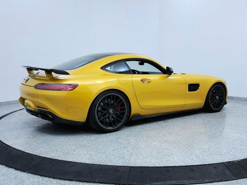 Used 2016 Mercedes-Benz AMG GT S w/ Exclusive Interior Package image 5