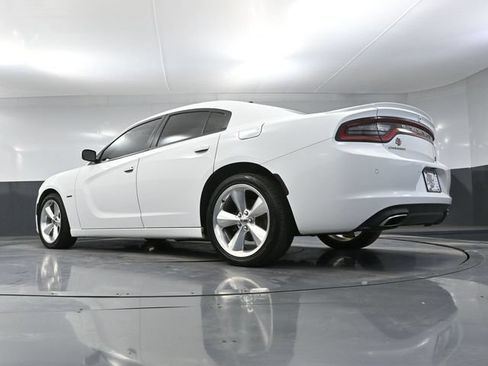 Used 2016 Dodge Charger R/T RWD image 54