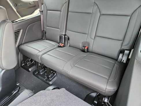 New 2026 Chevrolet Tahoe Z71 w/ Comfort Package AWD/4WD image 27