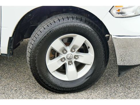 Used 2023 RAM 1500 Classic SLT w/ Protection Group AWD/4WD image 25
